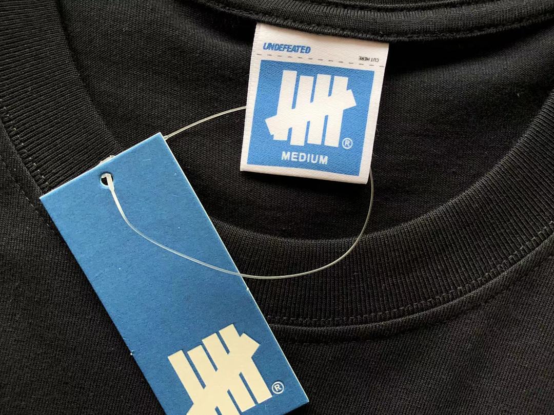On Running ~89 UNDEFEATED T-SHIRT - Image 20
