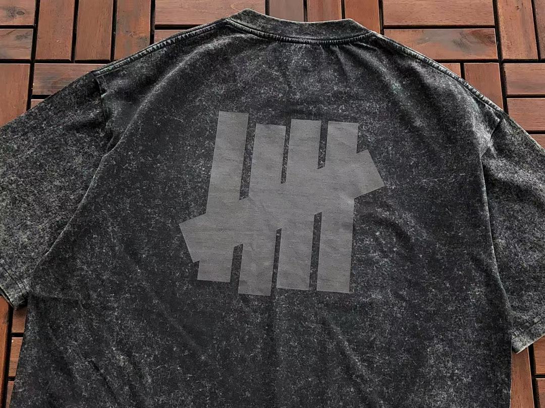 On Running ~109 UNDEFEATED T-SHIRT 11092706 (Im 180CM 68KG Iwear Size L In The Photo) - Image 28