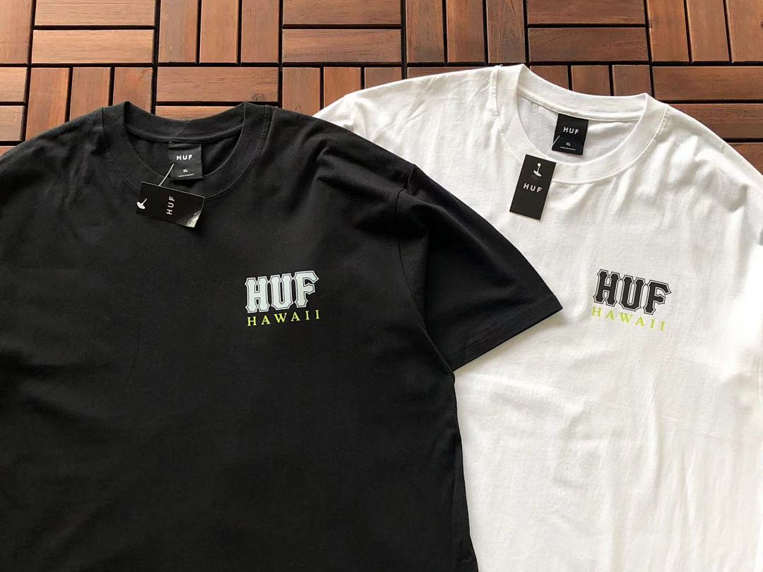 On Running ~85 HUF T-SHIRT - Image 13