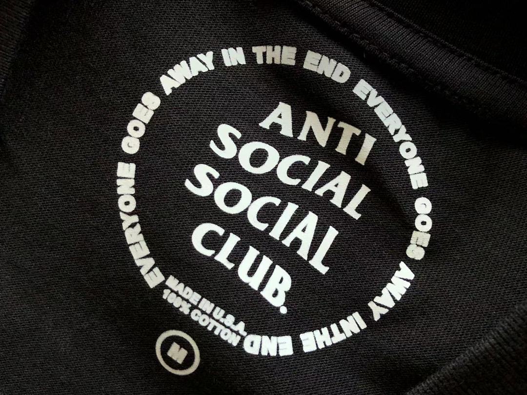 On Running ~89 ANTI SOCIAL CLUB T-SHIRT - Image 19
