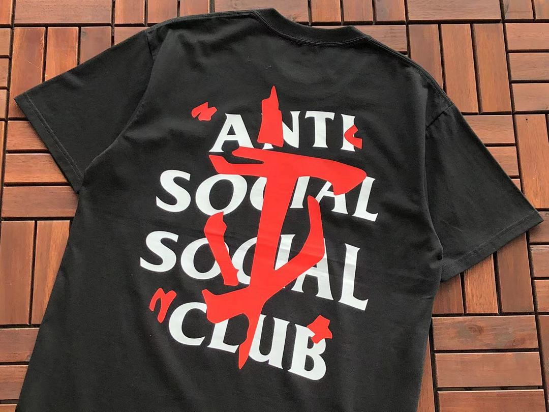 On Running ~85 ANTI SOCIAL CLUB T-SHIRT 11092892 (Im 180CM 68KG Iwear Size L In The Photo) - Image 8