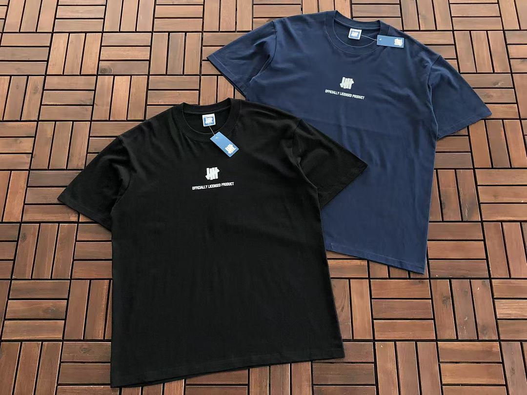 On Running ~85 UNDEFEATED T-SHIRT 55070678 (Im 185CM 80KG Iwear Size L In The Photo) - Image 5