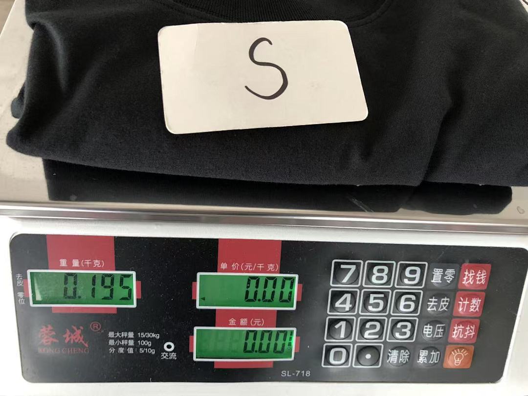 On Running ~109 CH🔥OM🔥 HE🔥RTS T-SHIRT 55022510 (Im 180CM 68KG Iwear Size S In The Photo) - Image 31