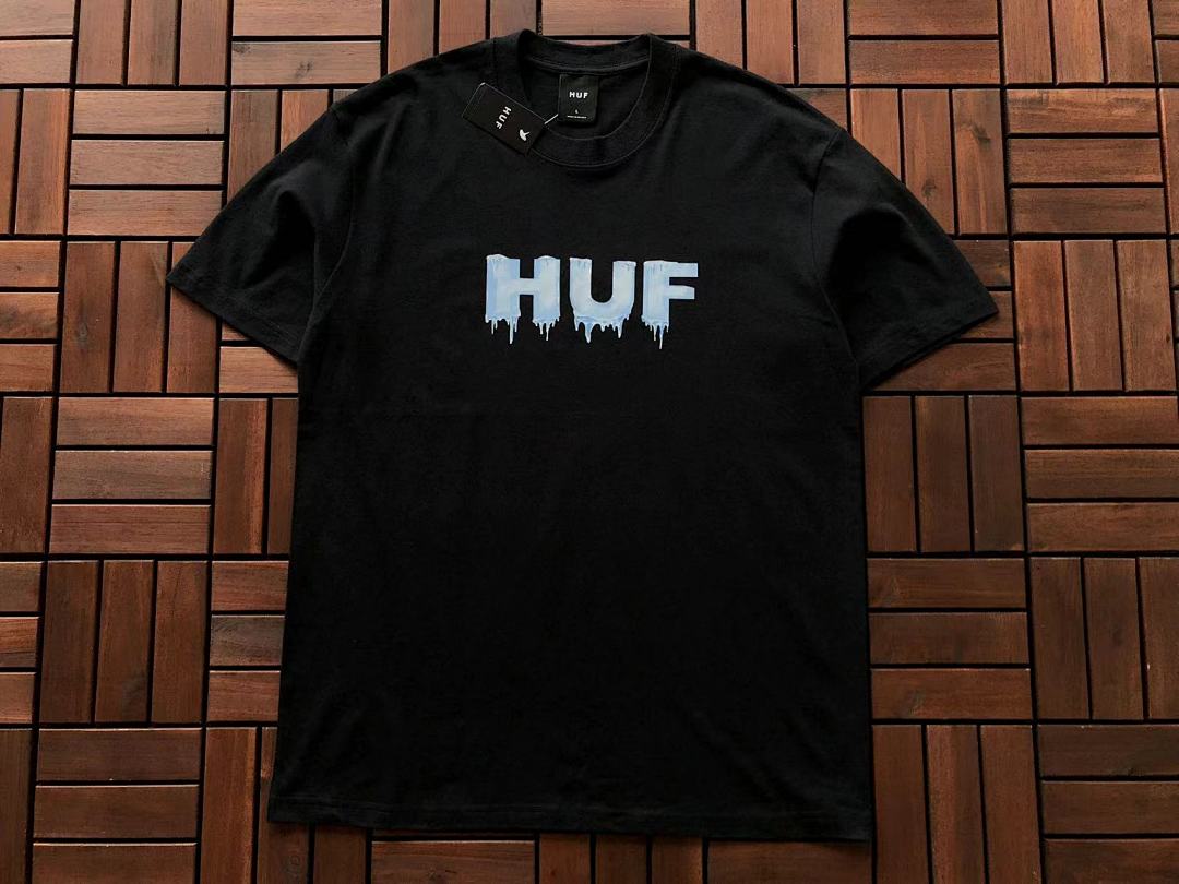On Running ~85 HUF T-SHIRT - Image 5