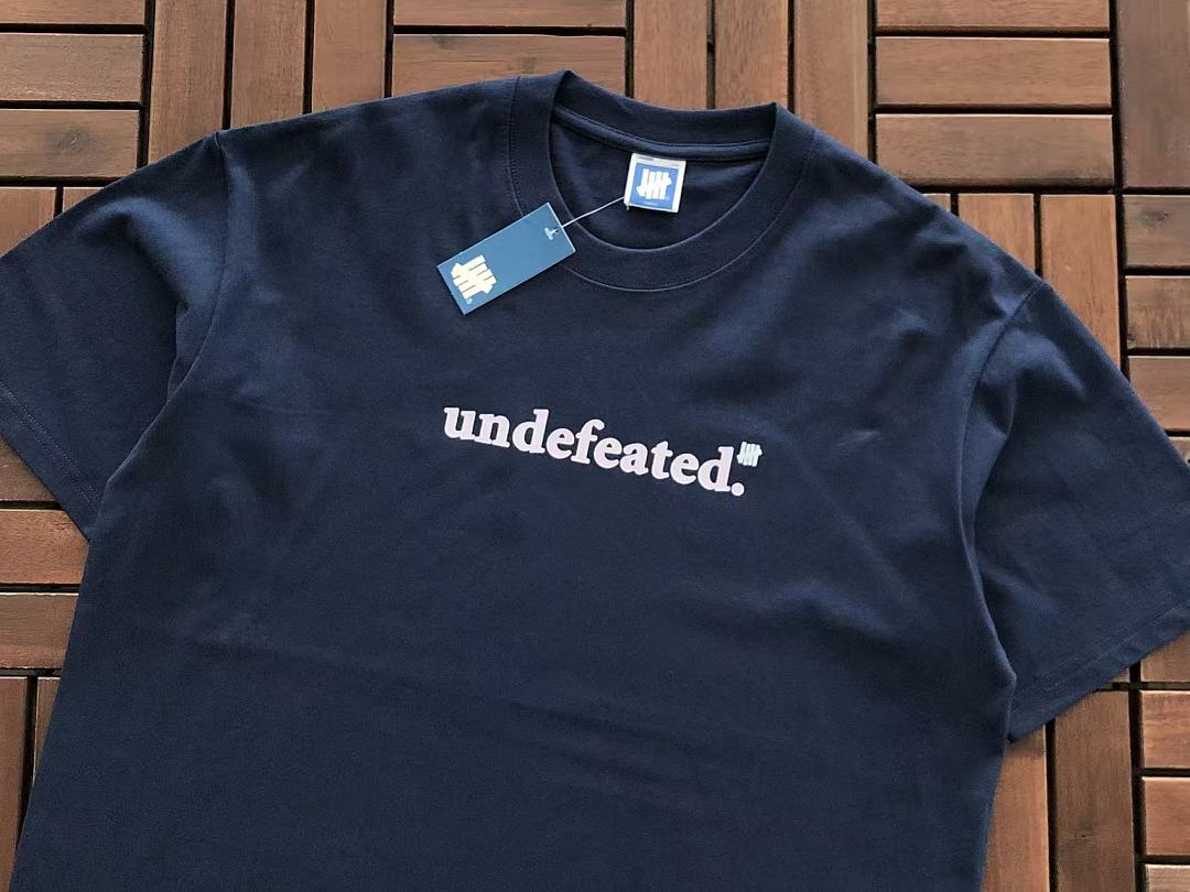 On Running ~85 UNDEFEATED T-SHIRT 55070630 (Im 185CM 80KG Iwear Size L In The Photo) - Image 12