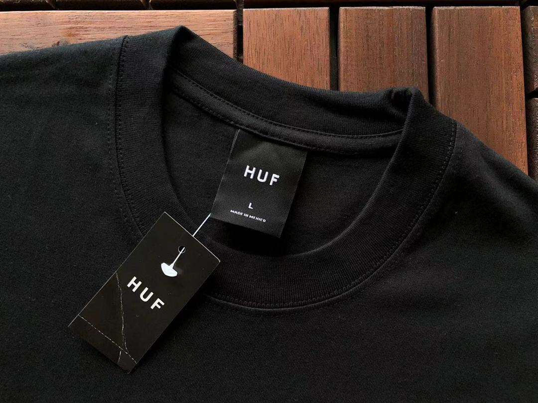 On Running ~85 HUF T-SHIRT - Image 15