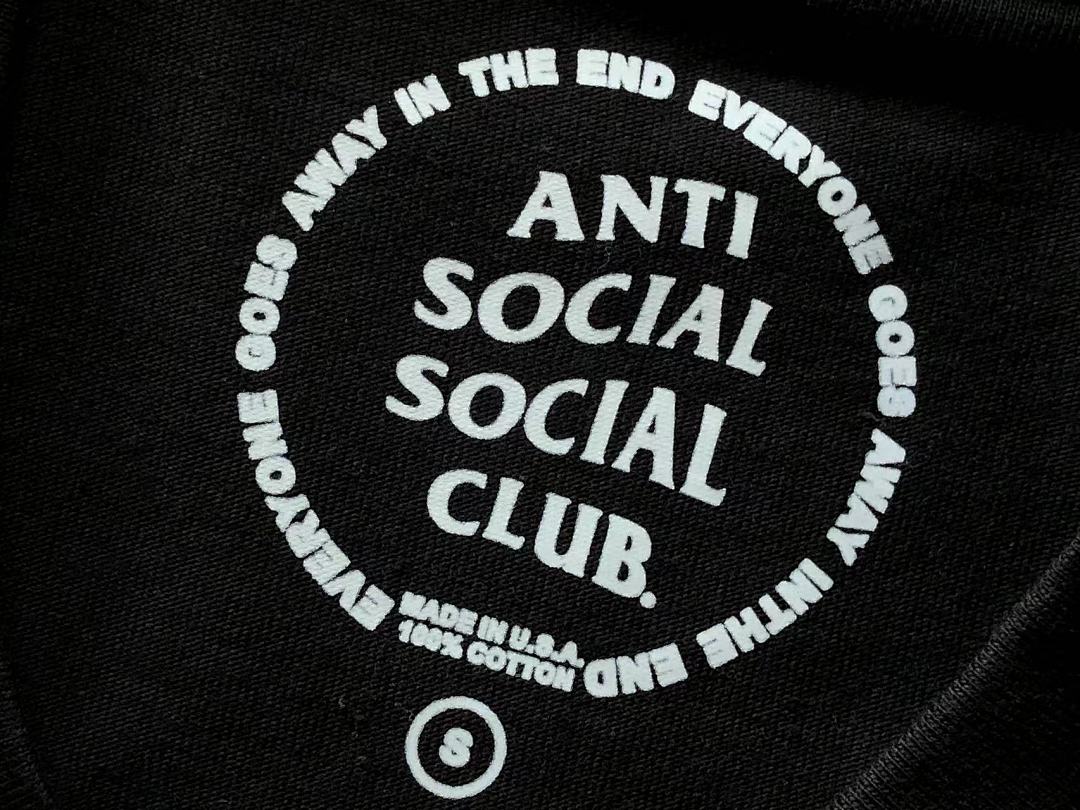 On Running ~89 ANTI SOCIAL CLUB T-SHIRT - Image 13