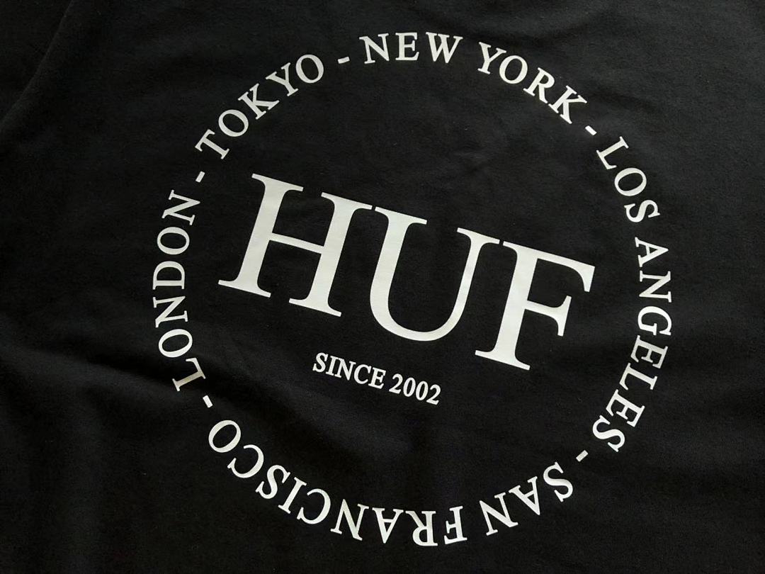 On Running ~85 HUF T-SHIRT - Image 8