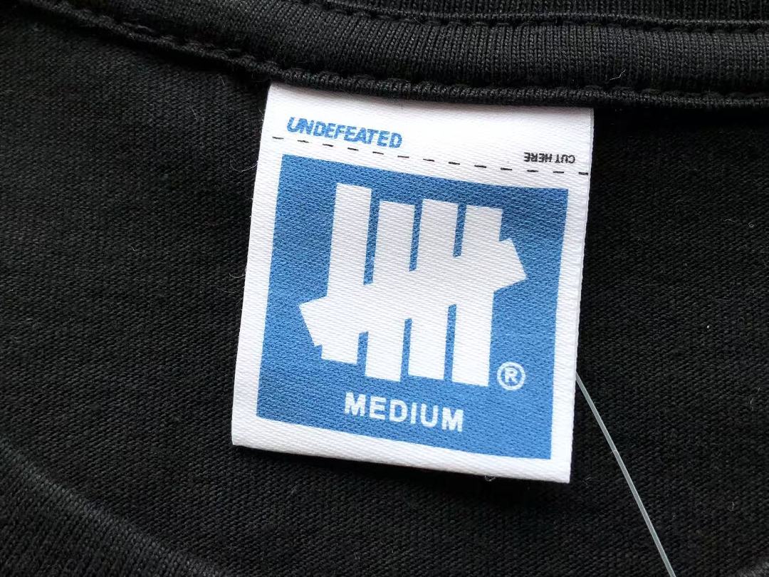 On Running ~89 UNDEFEATED T-SHIRT 11090284 (Im 180CM 68KG Iwear Size M In The Photo) - Image 21
