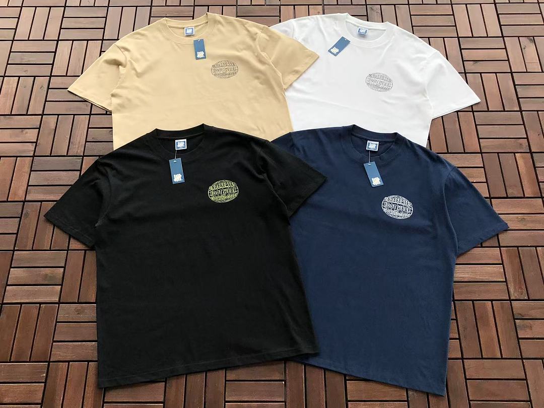 On Running ~ 85 UNDEFEATED T-SHIRT 55070694 (Im 185CM 80KG Iwear Size L In The Photo) - Image 8