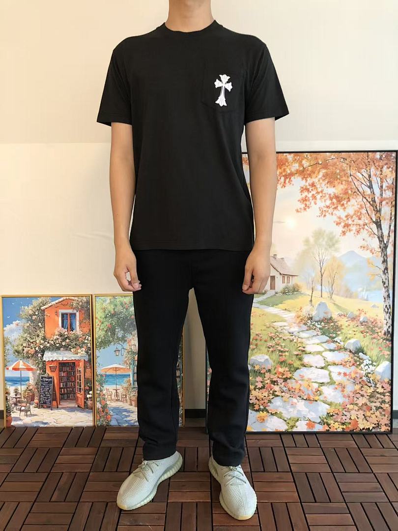 On Running ~109 CH🔥OM🔥 HE🔥RTS T-SHIRT 55022608 (Im 185CM 80KG Iwear Size S In The Photo) - Image 4