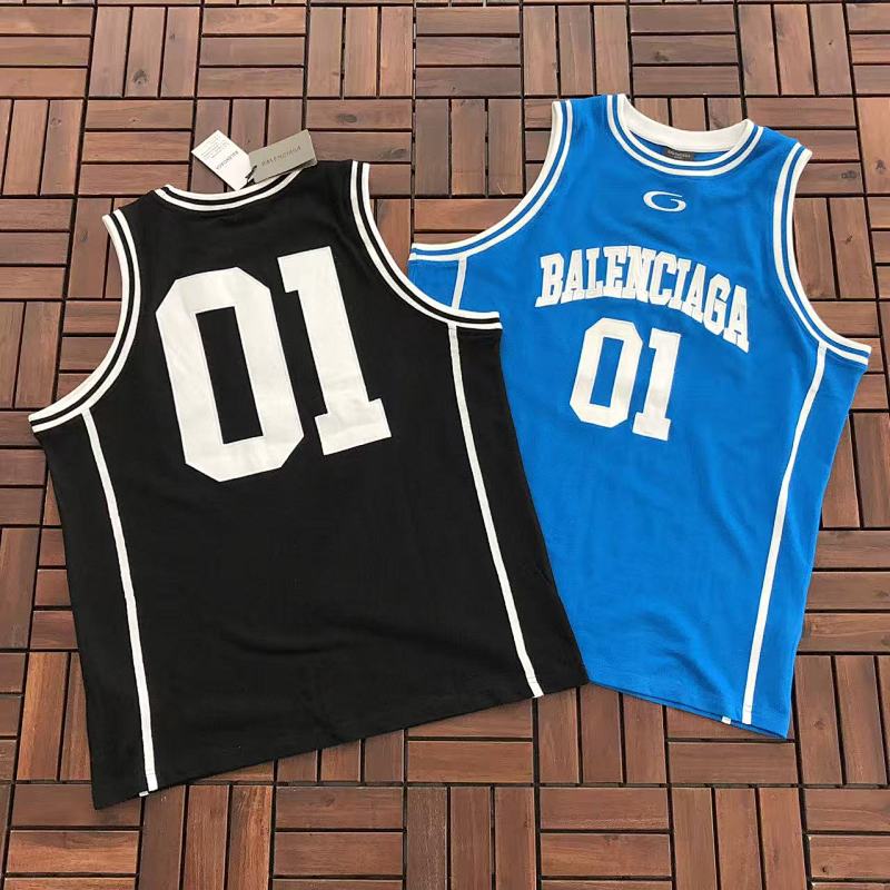 Other ~135 B🔥L🔥🔥🔥IA🔥A VEST 77041097 (Im 185CM 70KG Iwear Size 3 In The Photo), photo 1