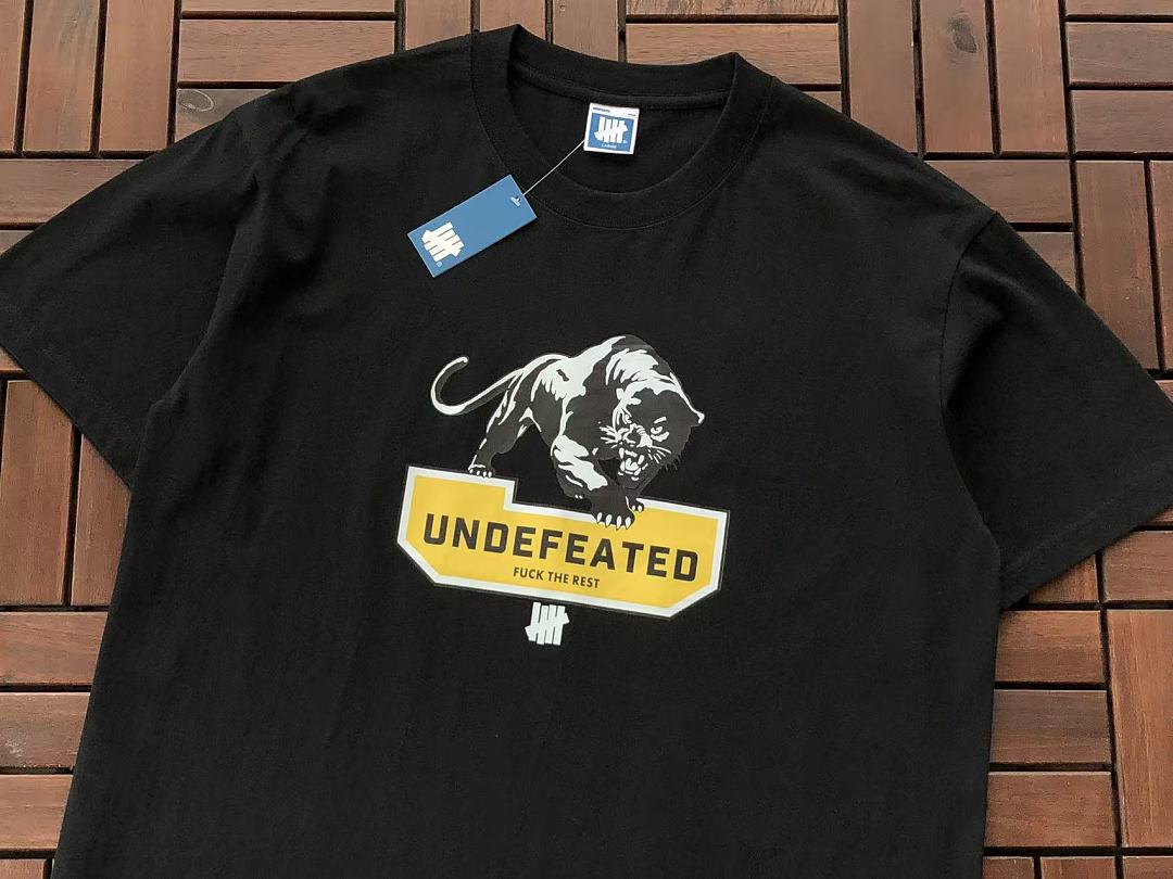 On Running ~85 UNDEFEATED T-SHIRT 55063095 (Im 180CM 68KG Iwear Size L In The Photo) - Image 10