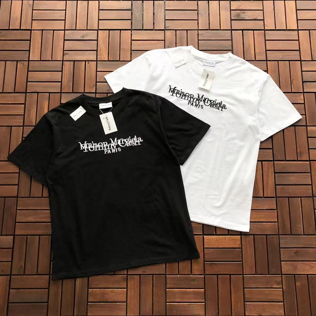 ~79 M🔥IS🔥N M🔥R🔥IE🔥A T-SHIRT 33101332 (Im 180CM 68KG Iwear Size M In The Photo), photo 1
