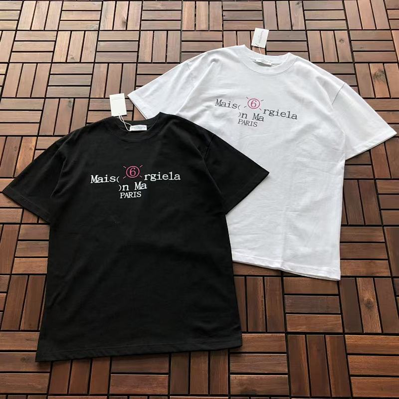 Other ~95 M🔥IS🔥N M🔥R🔥IE🔥A T-SHIRT 22091619 (Im 180CM 68KG Iwear Size S In The Photo), photo 1