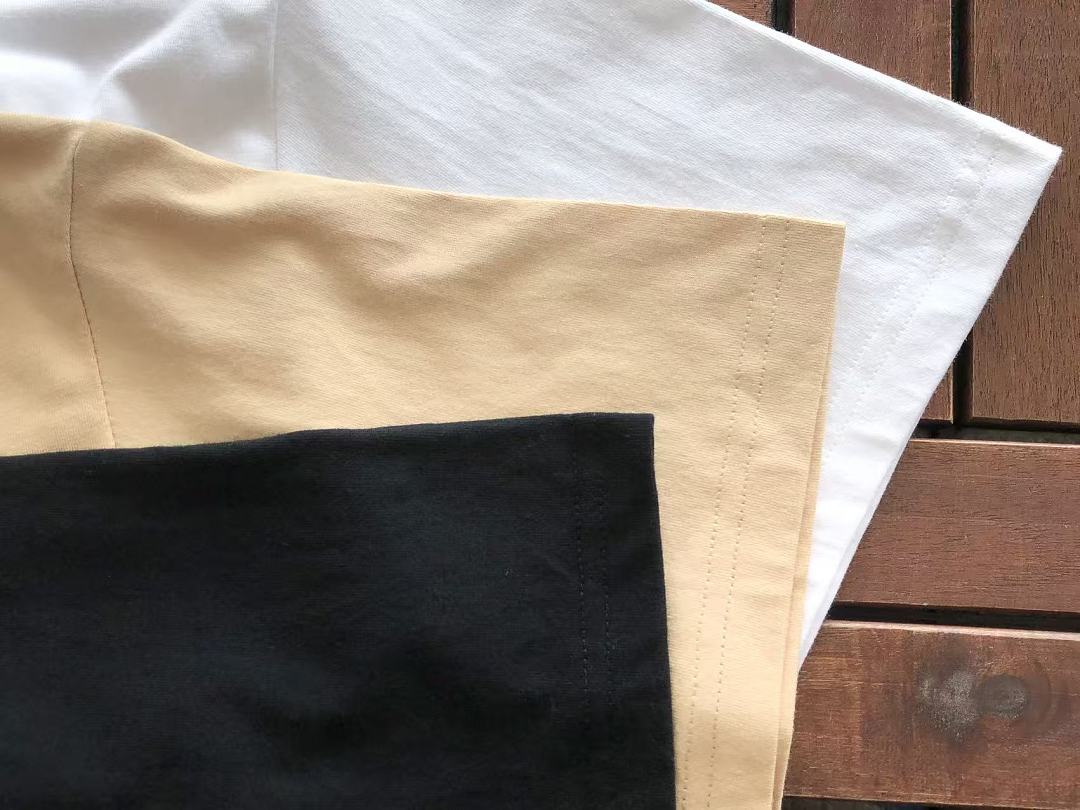 On Running ~85 UNDEFEATED T-SHIRT 55071028 (Im 185CM 70KG Iwear Size L In The Photo) - Image 15