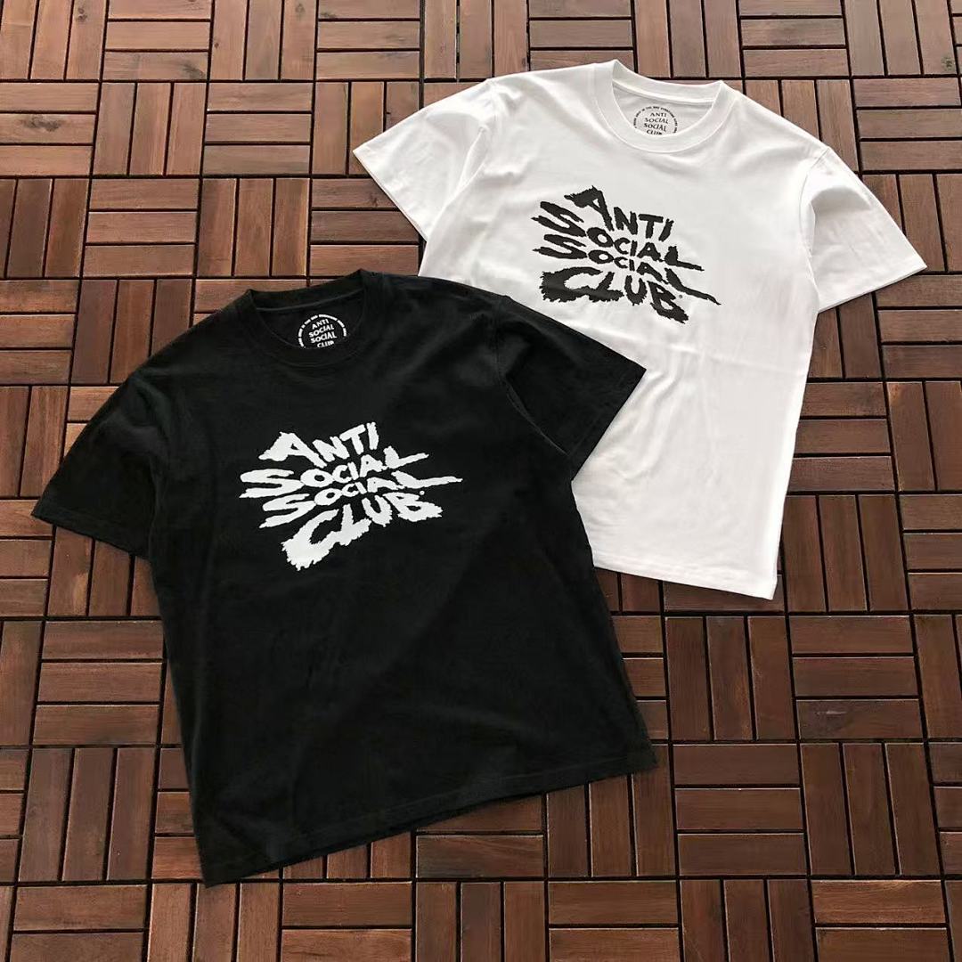 On Running ~ 85 ANTI SOCIAL CLUB T-SHIRT 55041252 (Im 185CM 70KG Iwear Size M In The Photo)