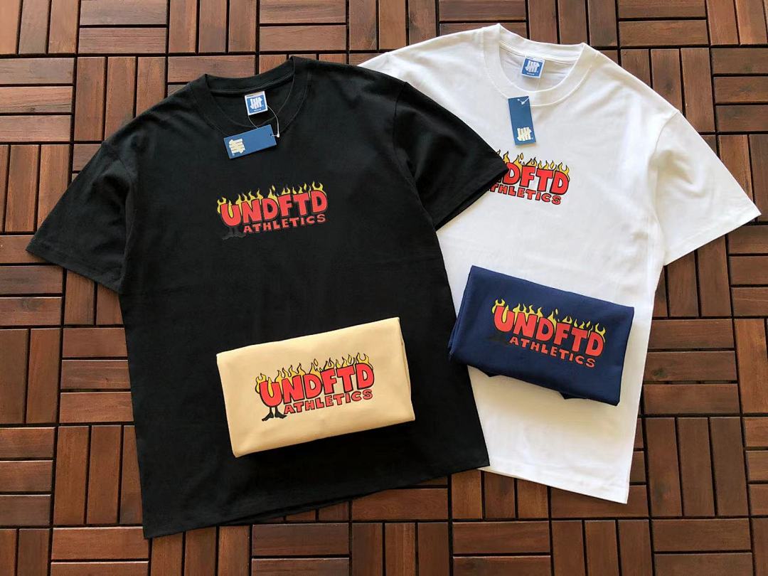 On Running ~89 UNDEFEATED T-SHIRT - Image 3