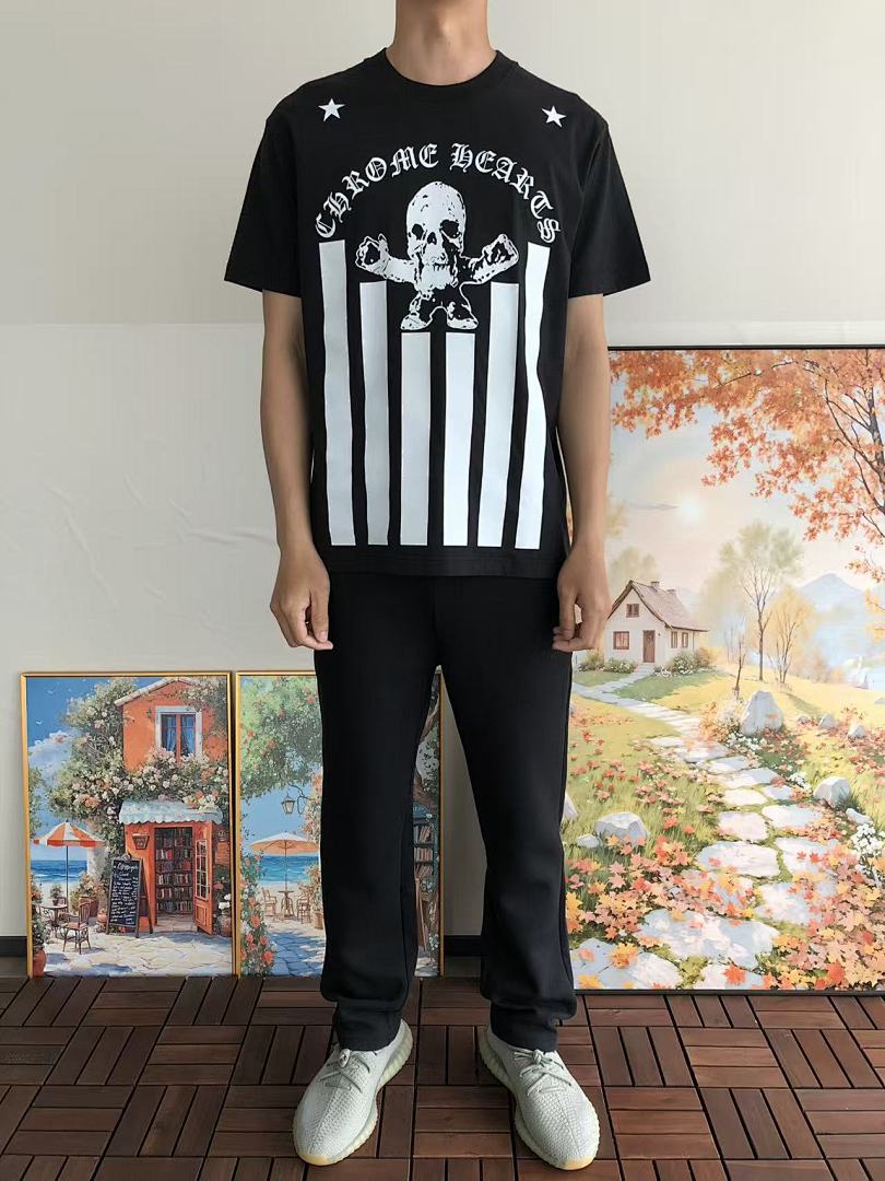 On Running ~109 CH🔥OM🔥 HE🔥RTS T-SHIRT 55022507 (Im 180CM 68KG Iwear Size S In The Photo) - Image 3
