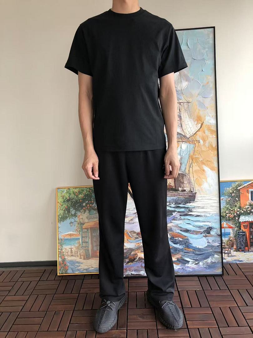 On Running ~95 AR🔥E AN🔥W🔥RP T-SHIRT 11101743 (Im 180CM 68KG Iwear Size M In The Photo) - Image 3