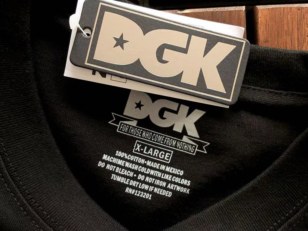 On Running ~95 DGK T-SHIRT - Image 23