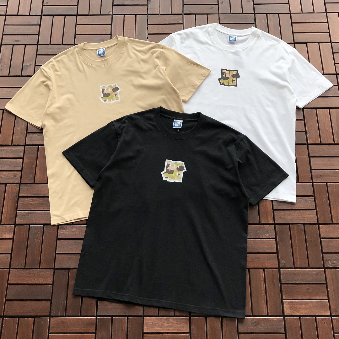 On Running ~85 UNDEFEATED T-SHIRT 55063052 (Im 180CM 68KG Iwear Size L In The Photo)