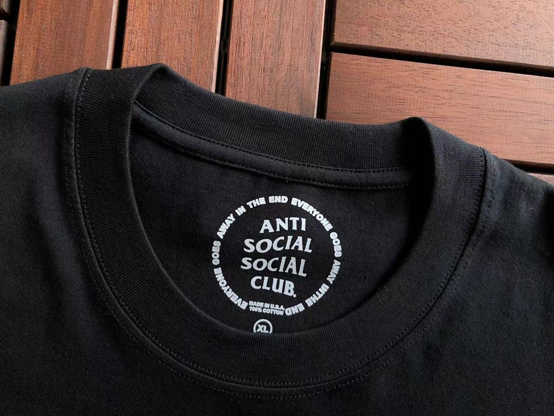 On Running ~89 ANTI SOCIAL CLUB T-SHIRT - Image 24