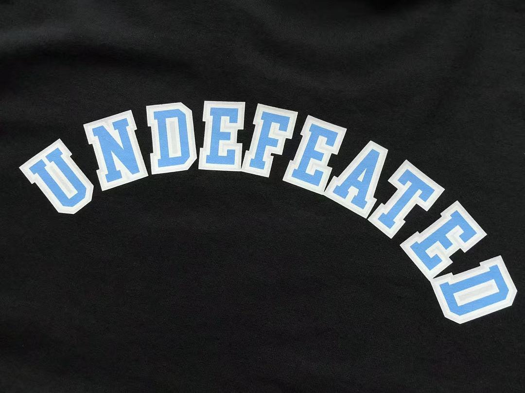 On Running ~85 UNDEFEATED T-SHIRT 55041752 (Im 185CM 80KG Iwear Size L In The Photo) - Image 16