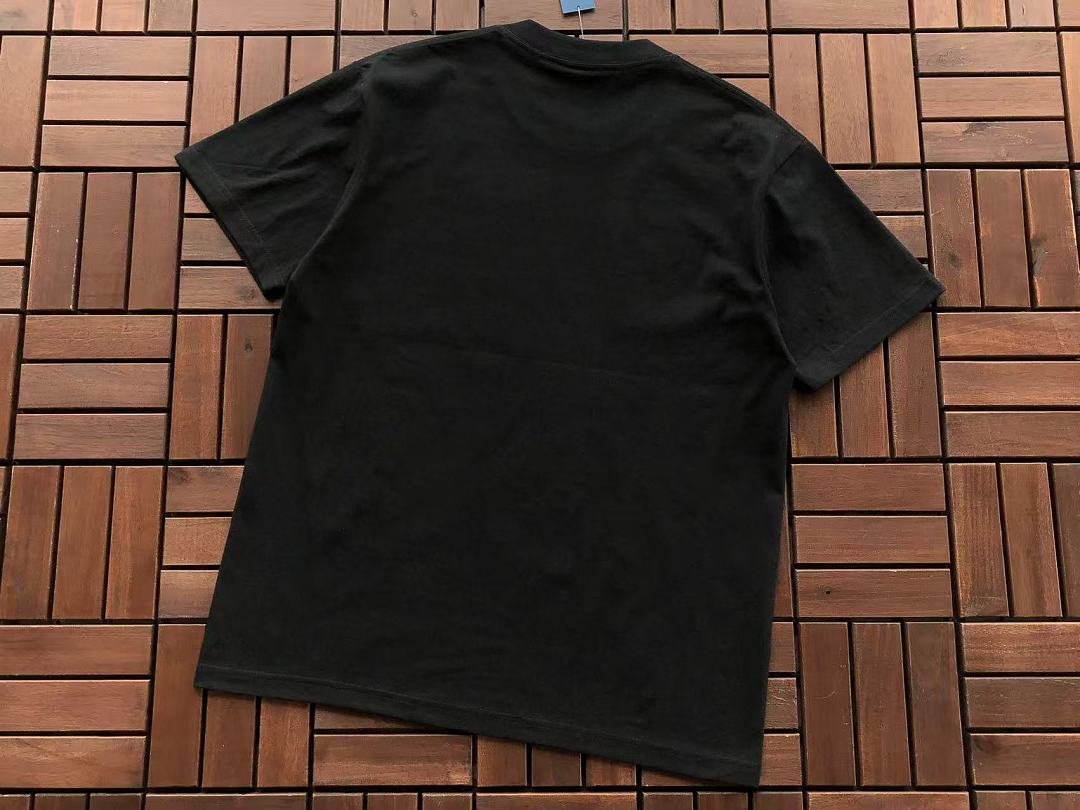 On Running ~89 UNDEFEATED T-SHIRT 11090284 (Im 180CM 68KG Iwear Size M In The Photo) - Image 19