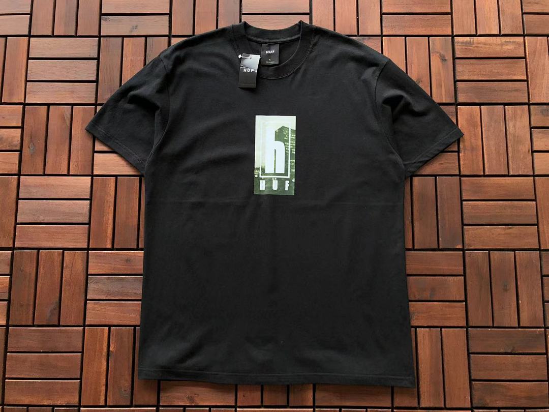 On Running ~85 HUF T-SHIRT - Image 5