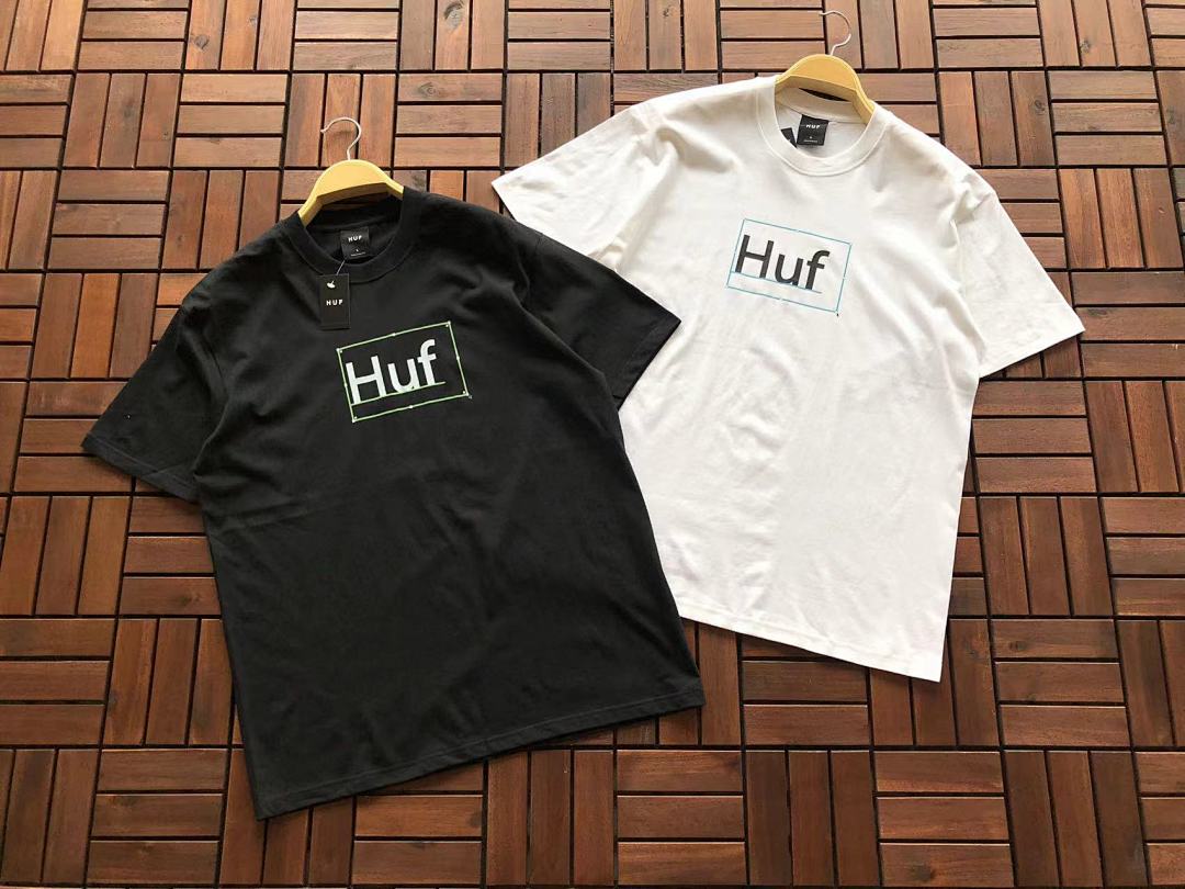 On Running ~85 HUF T-SHIRT - Image 3