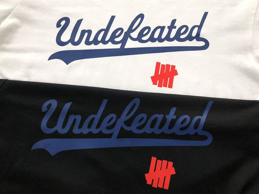On Running ~ 85 UNDEFEATED T-SHIRT 11123012 (Im 180CM 68KG Iwear Size L In The Photo) - Image 9