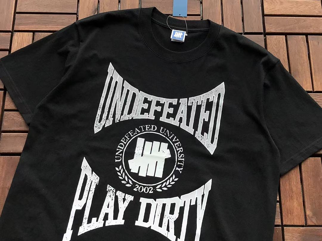 On Running ~85 UNDEFEATED T-SHIRT 55041735 (Im 185CM 80KG Iwear Size L In The Photo) - Image 14