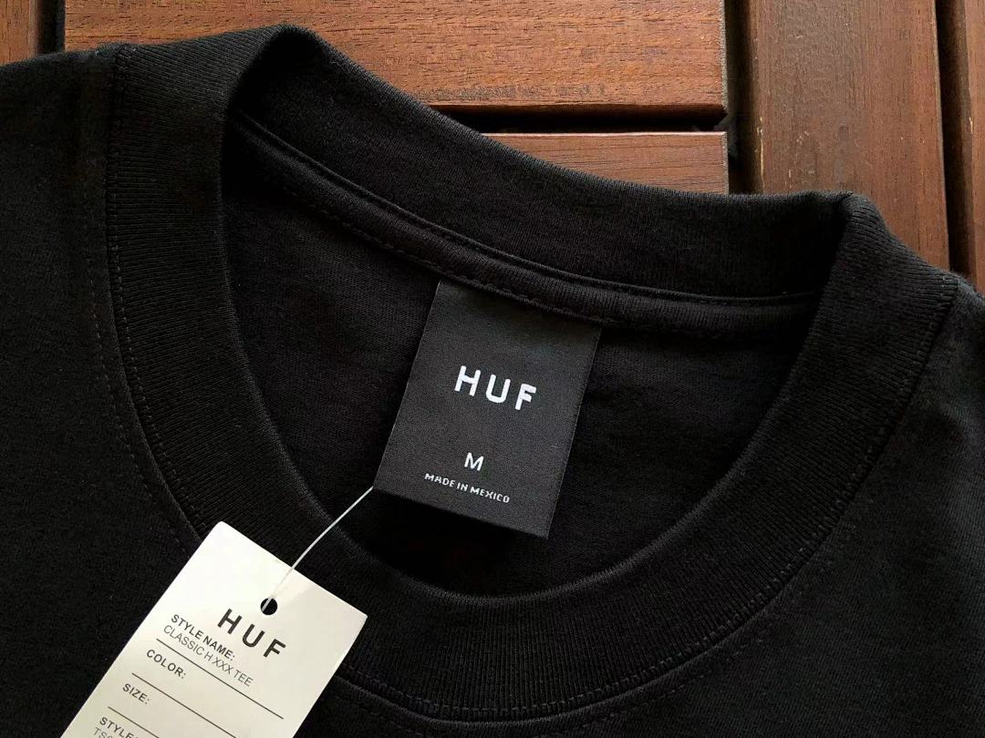 On Running ~85 HUF T-SHIRT - Image 13