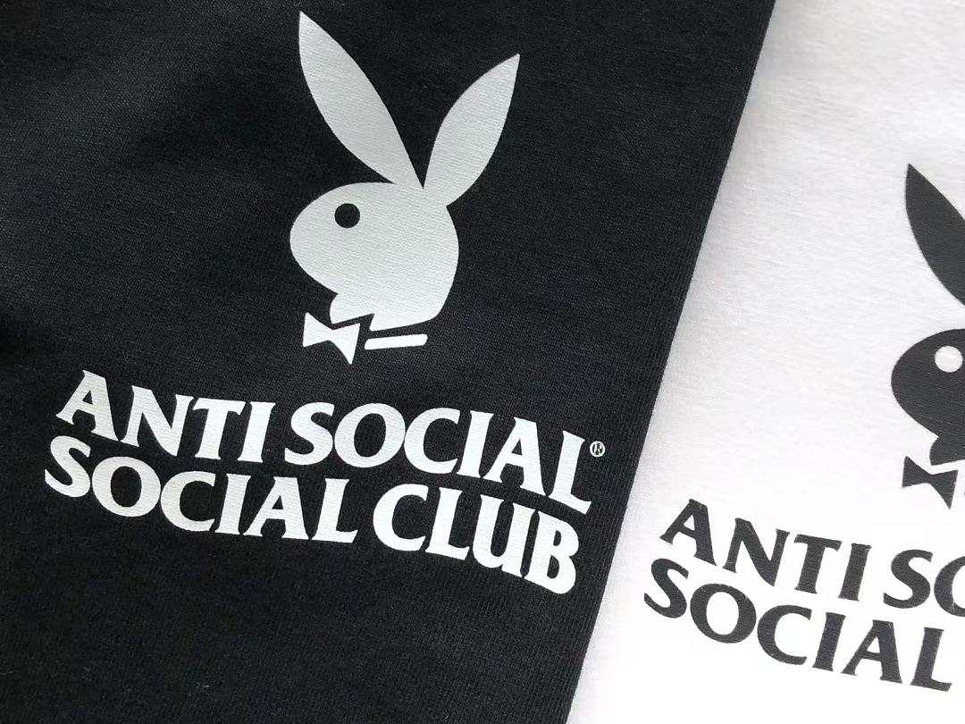 On Running ~85 ANTI SOCIAL CLUB & PLAY BOY T-SHIRT 55041609 (Im 185CM 70KG Iwear Size L In The Photo) - Image 16