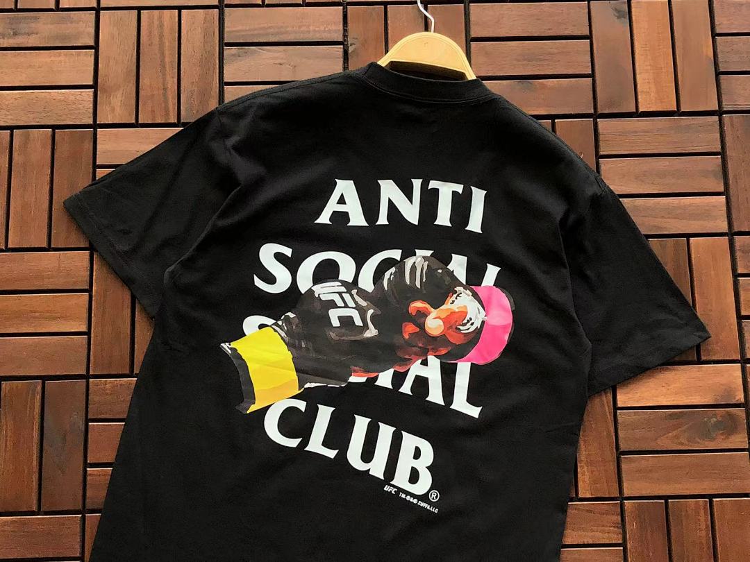 On Running ~88 ANTI SOCIAL CLUB T-SHIRT - Image 6