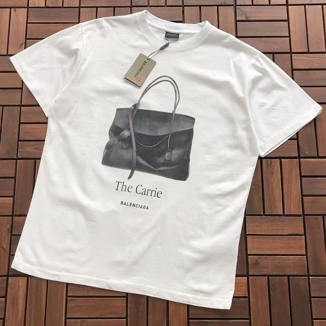 Other ~109 B🔥L🔥🔥🔥IA🔥A T-SHIRT 77011871 (Im 180CM 68KG Iwear Size S In The Photo), photo 1