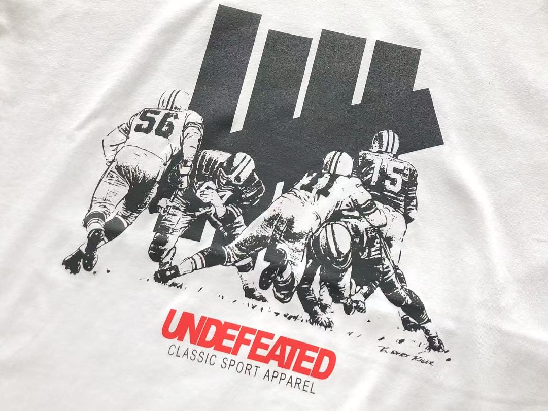On Running ~ 85 UNDEFEATED T-SHIRT 55071635 (Im 185CM 70KG Iwear Size L In The Photo) - Image 13