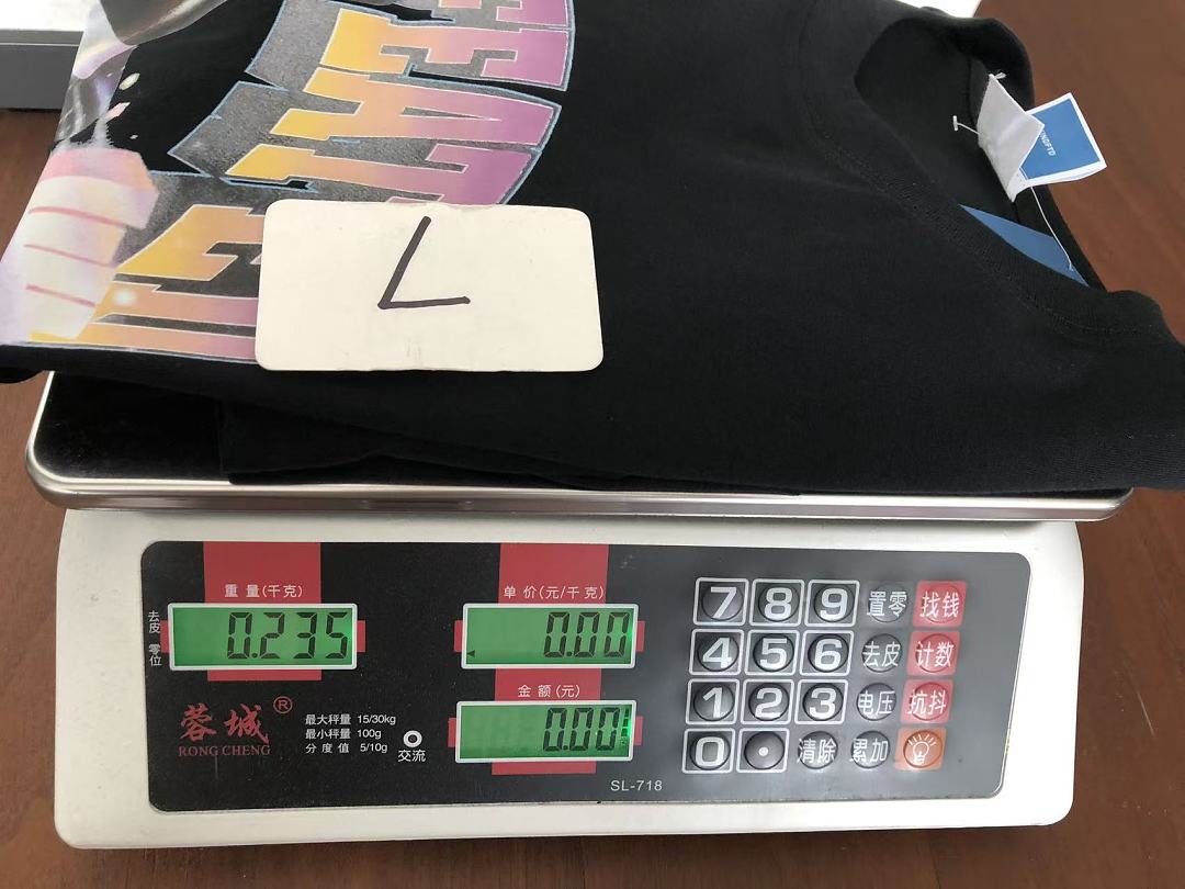 On Running ~85 UNDEFEATED T-SHIRT 55071055 (Im 185CM 70KG Iwear Size L In The Photo) - Image 22