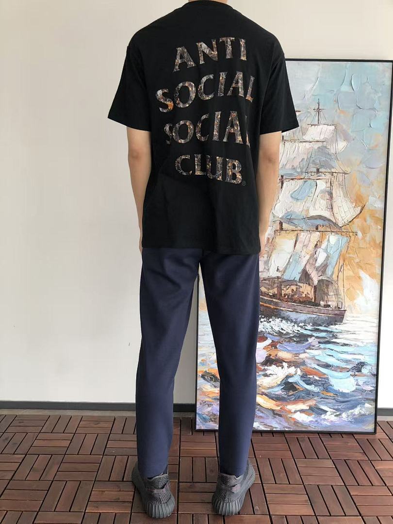 On Running ~85 ANTI SOCIAL CLUB T-SHIRT 55041102 (Im 185CM 70KG Iwear Size L In The Photo) - Image 4