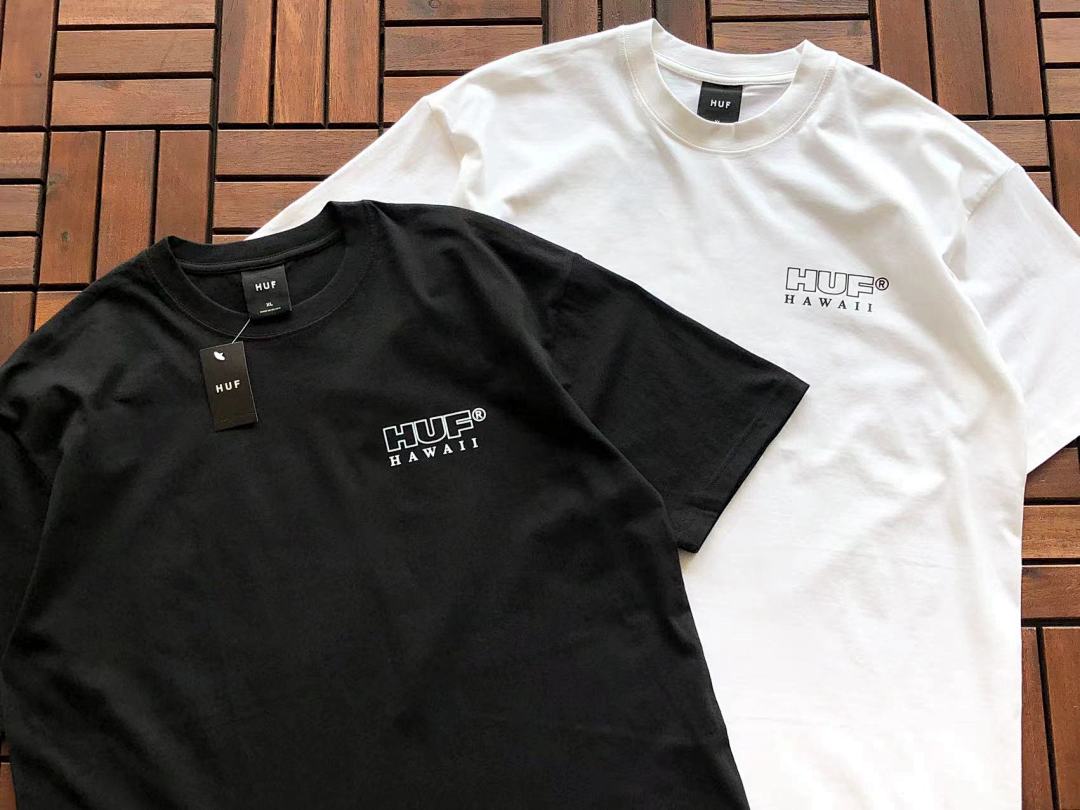 On Running ~85 HUF T-SHIRT - Image 16