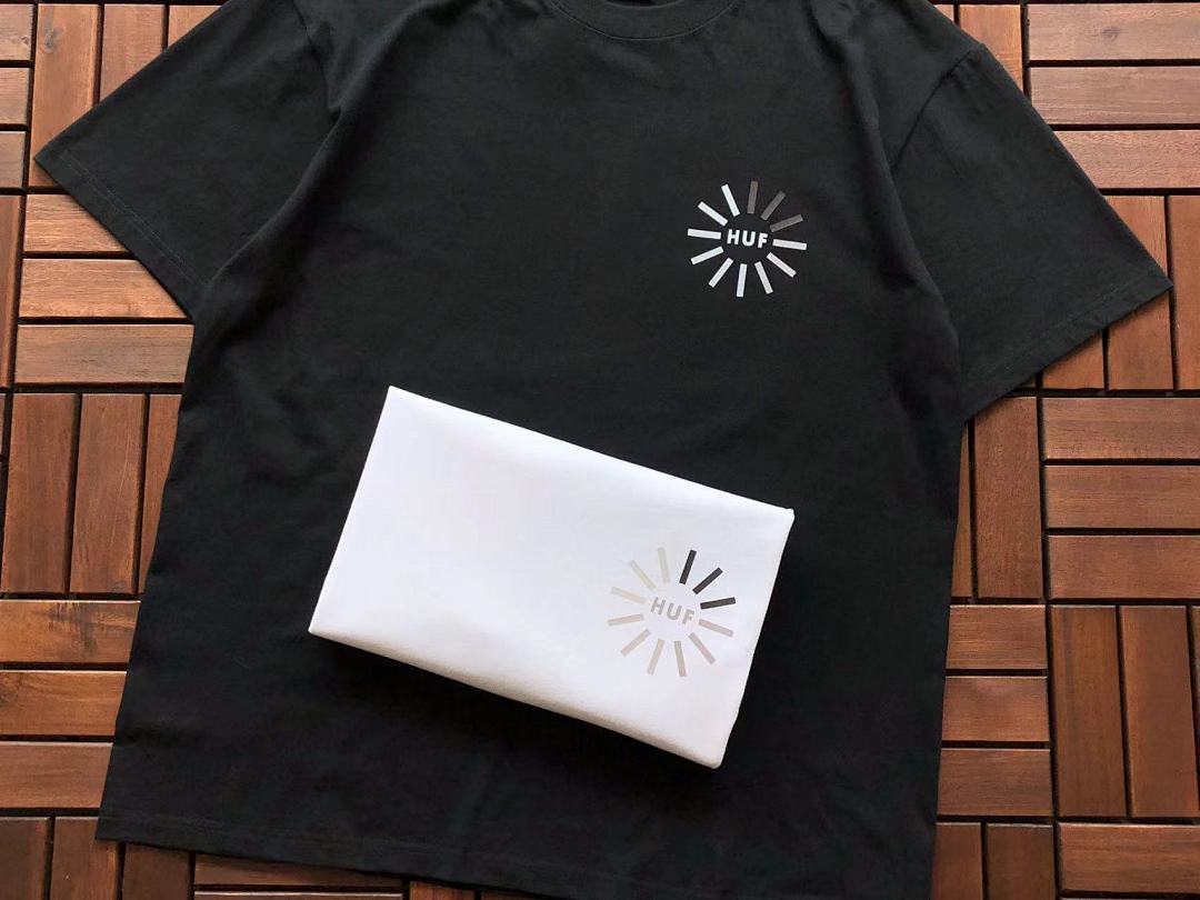 On Running ~95 HUF T-SHIRT - Image 15