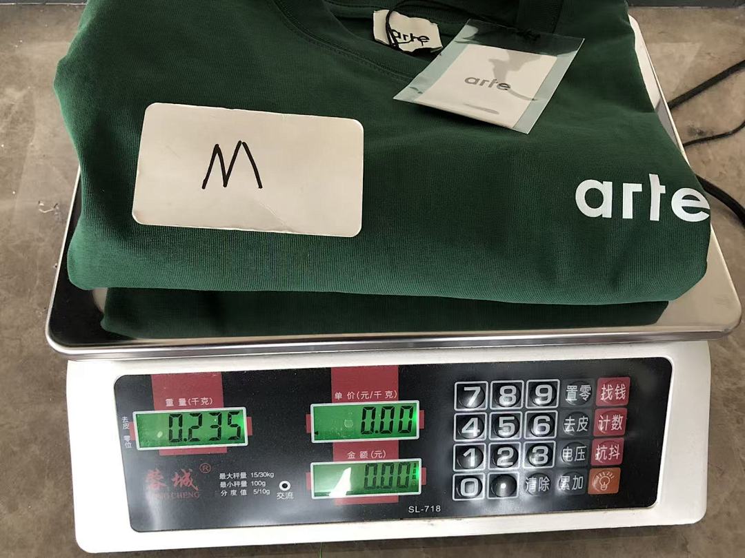 On Running ~95 AR🔥E AN🔥W🔥RP T-SHIRT 11101753 (Im 180CM 68KG Iwear Size M In The Photo) - Image 19