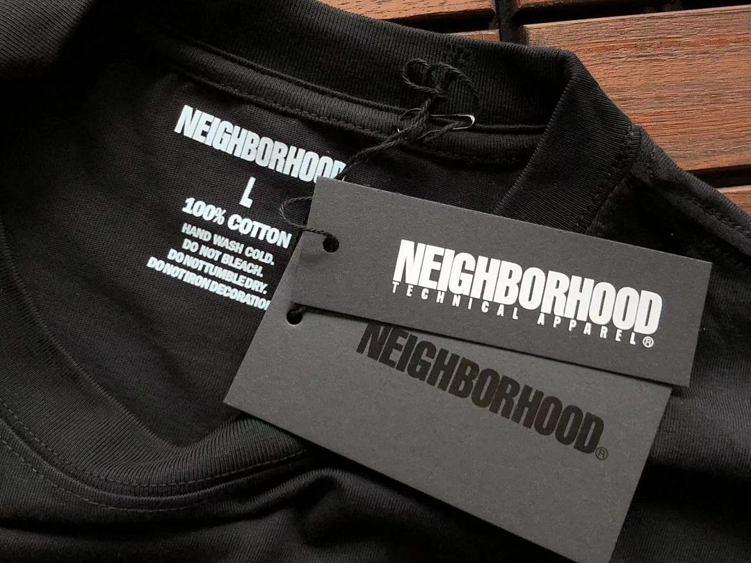 On Running ~95 NEIGHBORHOOD T-SHIRT - Image 20