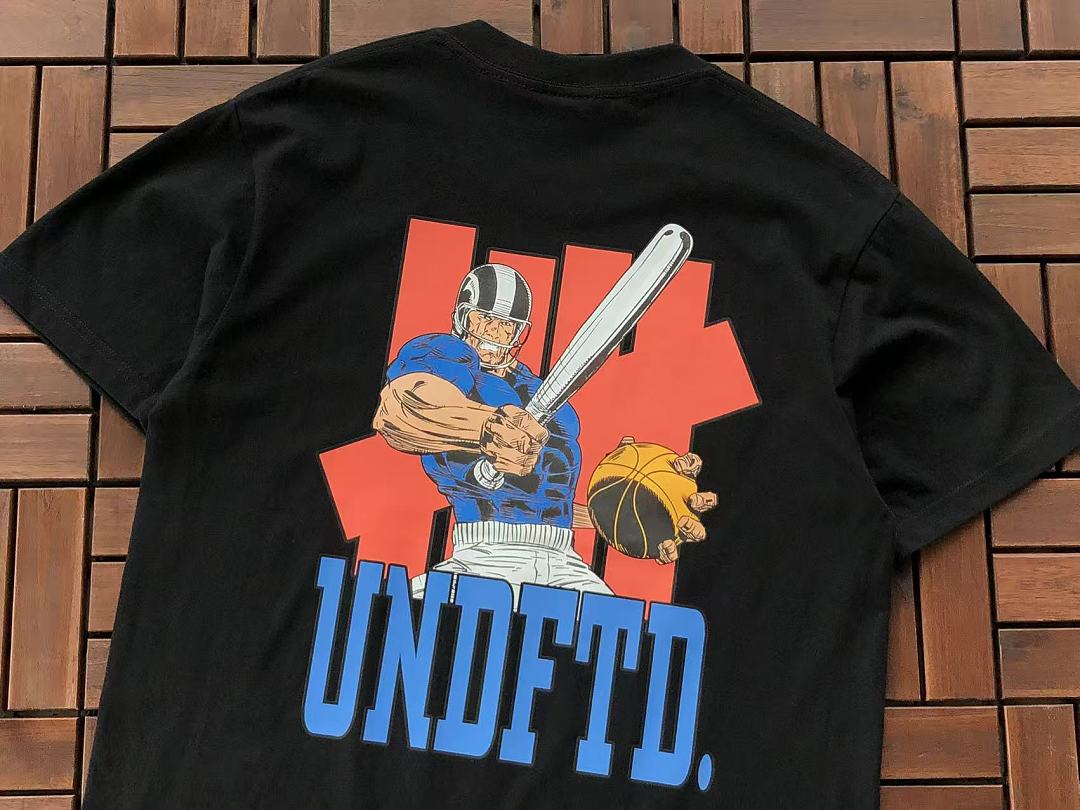 On Running ~85 UNDEFEATED T-SHIRT 55063077 (Im 180CM 68KG Iwear Size M In The Photo) - Image 17