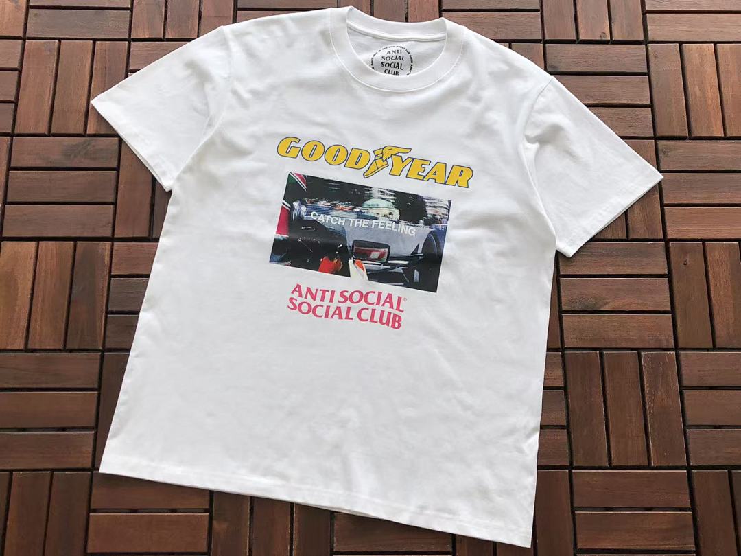 On Running ~ 85 ANTI SOCIAL CLUB T-SHIRT 55041117 (Im 185CM 70KG Iwear Size M In The Photo) - Image 9