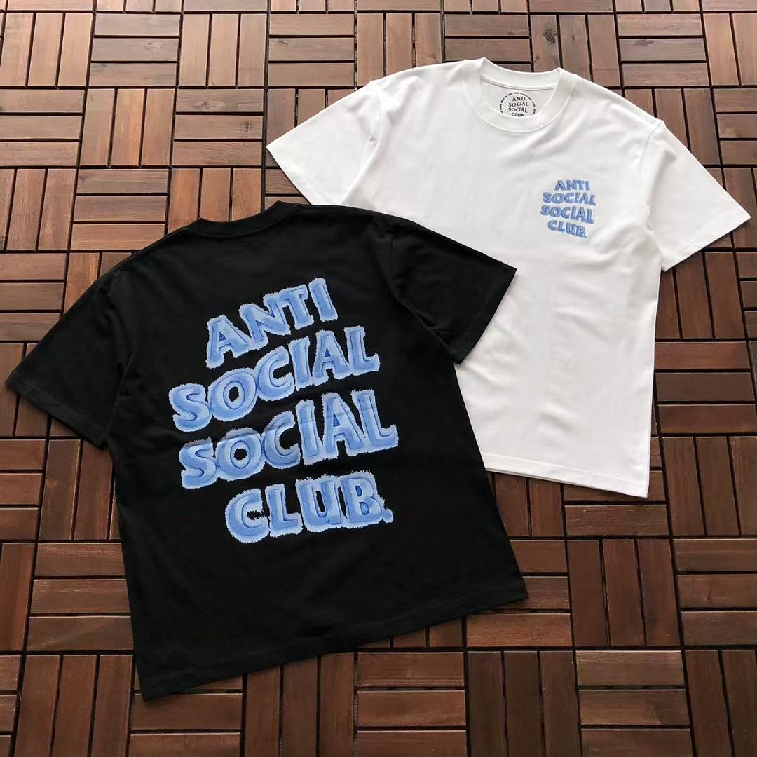 On Running ~85 ANTI SOCIAL CLUB T-SHIRT 55041642 (Im 185CM 70KG Iwear Size M In The Photo)