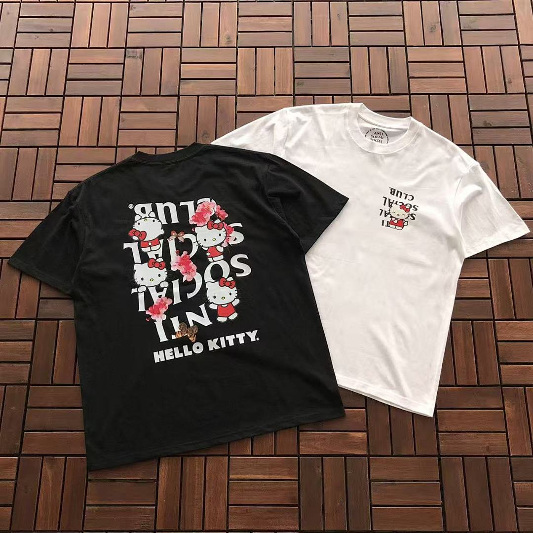 On Running ~ 85 ANTI SOCIAL CLUB & HELLO KITTY T-SHIRT