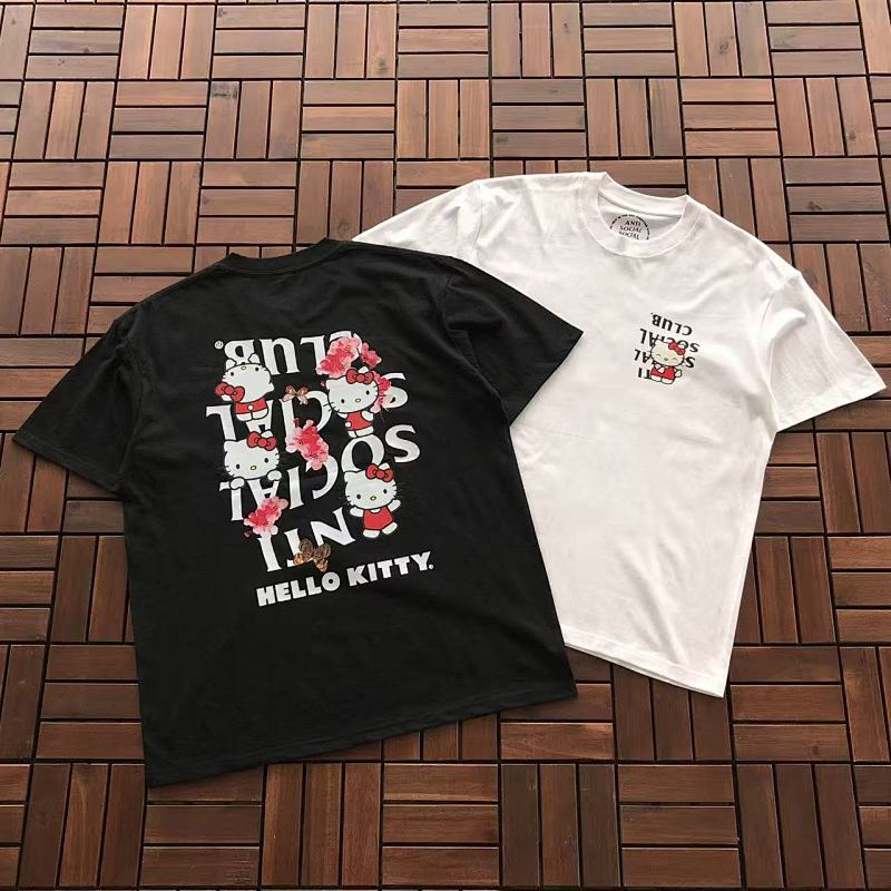 On Running ~ 85 ANTI SOCIAL CLUB & HELLO KITTY T-SHIRT
