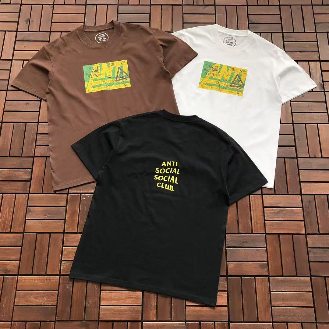 On Running ~85 ANTI SOCIAL CLUB T-SHIRT 55052146 (Im 185CM 80KG Iwear Size M In The Photo)